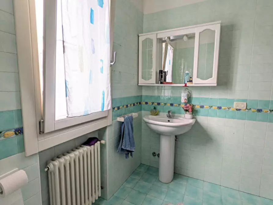 Immagine 17 di Appartamento in vendita  in Viale Roma 30 a Schio