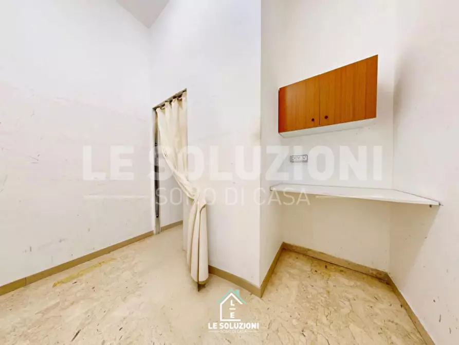 Immagine 11 di Magazzino in affitto  in VIA GIUSEPPE CHIANTERA 5-7 a Monopoli