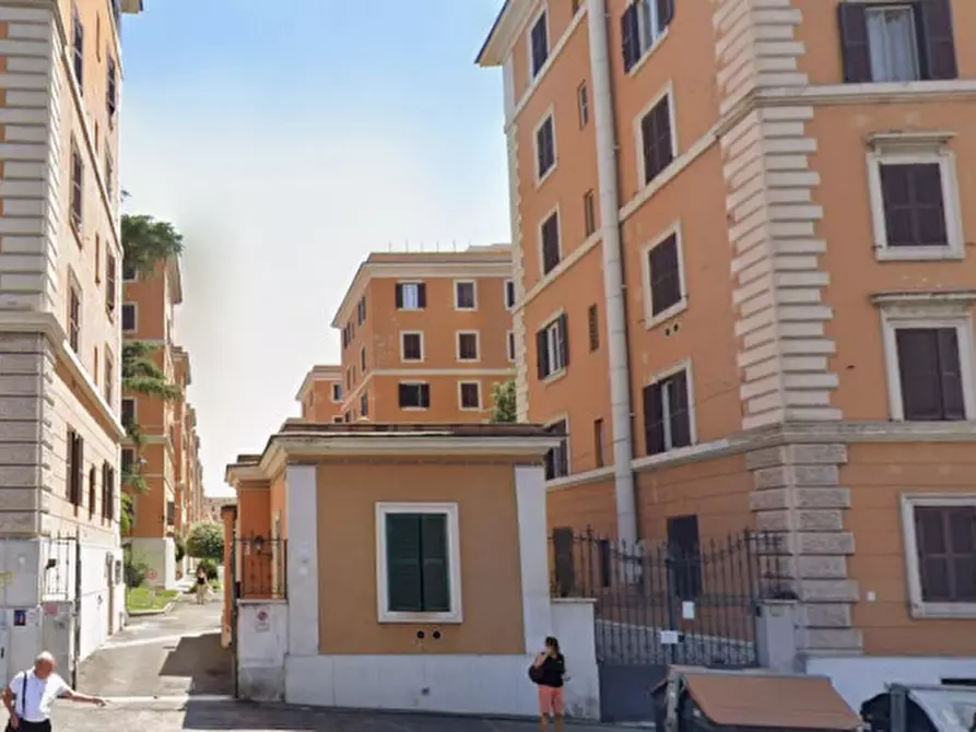 Immagine 3 di Appartamento in vendita  in Via Monza, 9, 00182 Roma RM, Italia a Roma