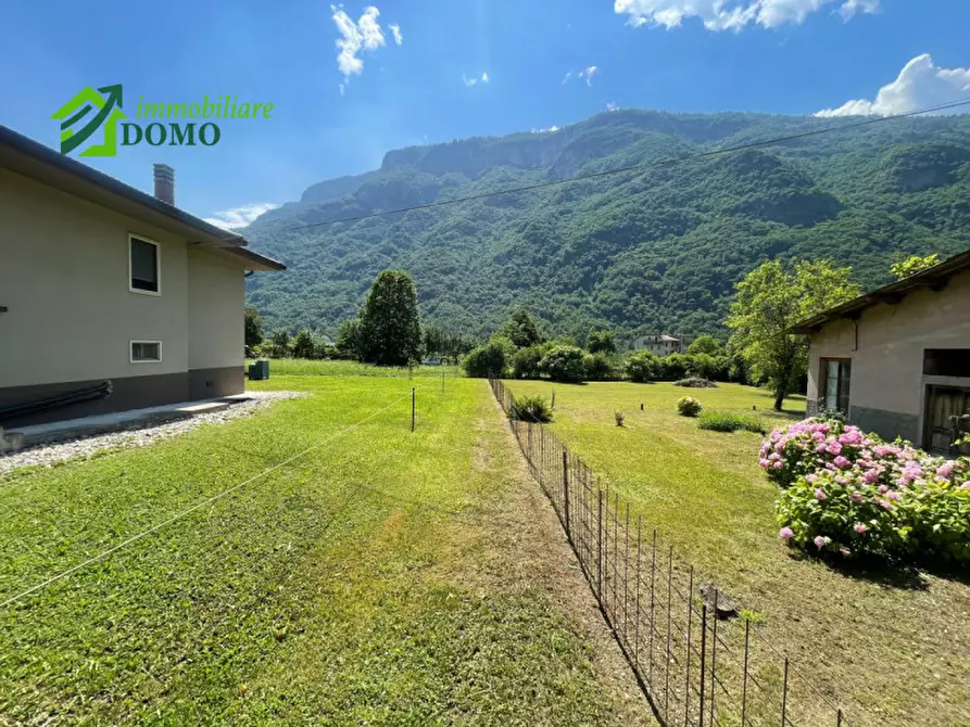 Immagine 1 di Terreno in vendita  in Viale dei Martiri 1945  n,7 a Valdastico