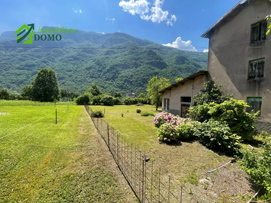 Immagine 4 di Terreno in vendita  in Viale dei Martiri 1945  n,7 a Valdastico
