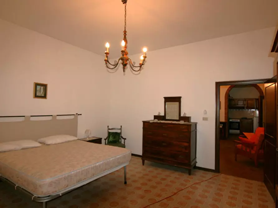 Immagine 9 di Rustico / casale in vendita  a Sinalunga