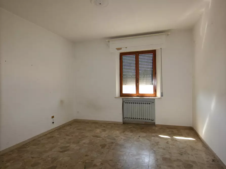 Immagine 15 di Rustico / casale in vendita  a Sinalunga