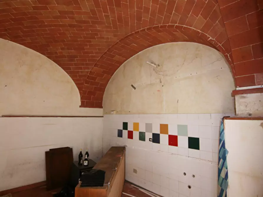 Immagine 21 di Rustico / casale in vendita  a Sinalunga