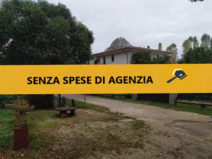 Immagine 1 di Appartamento in vendita  in via Lancieri di Firenze, 27 - 31040 Giavera del Montello (TV) a Giavera Del Montello