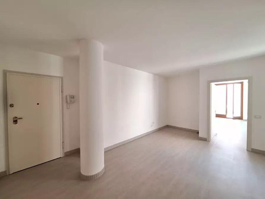 Immagine 4 di Appartamento in vendita  in Via Torquato Fraccon 11 a Rovigo