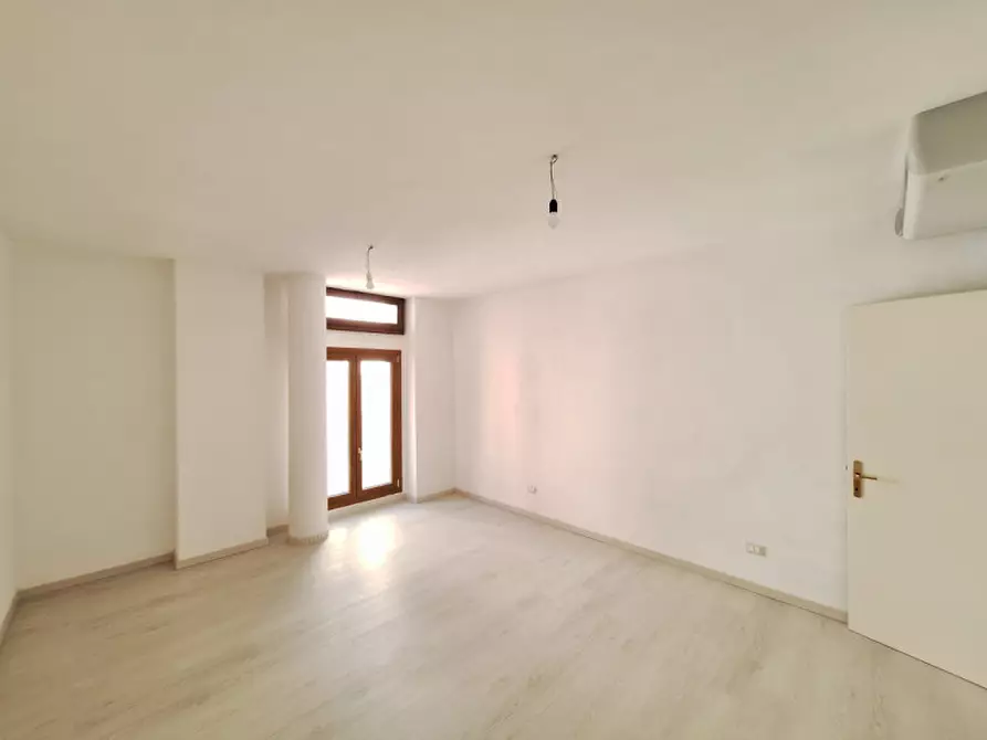 Immagine 24 di Appartamento in vendita  in Via Torquato Fraccon 11 a Rovigo