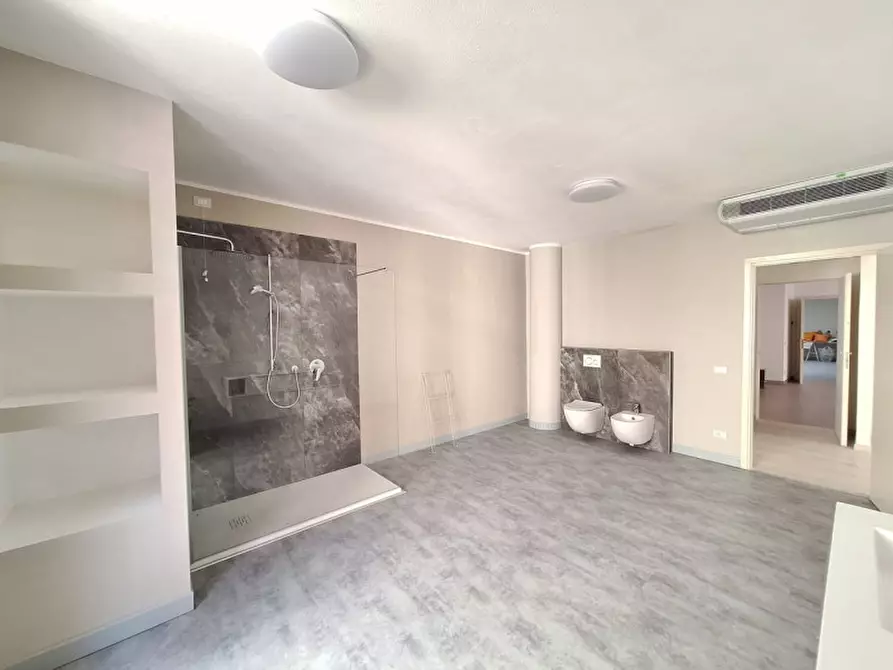 Immagine 28 di Appartamento in vendita  in Via Torquato Fraccon 11 a Rovigo