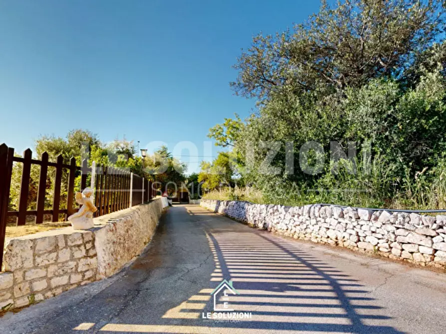 Immagine 39 di Villa in vendita  in CONTRADA COZZANA 389 a Monopoli