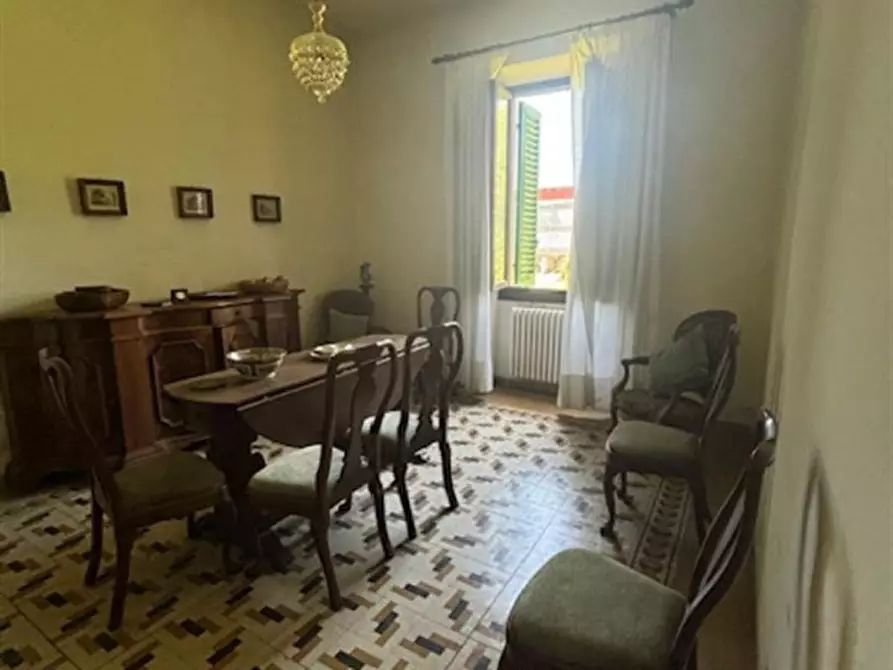 Immagine 5 di Villa in vendita  in centro a Terranuova Bracciolini