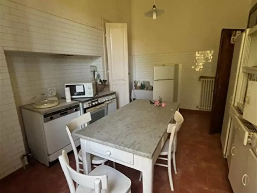 Immagine 9 di Villa in vendita  in centro a Terranuova Bracciolini