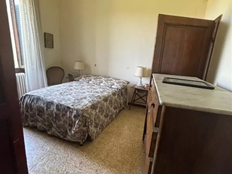 Immagine 18 di Villa in vendita  in centro a Terranuova Bracciolini