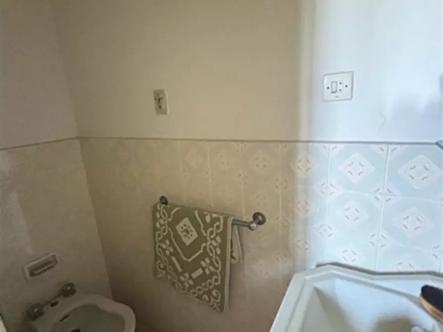 Immagine 22 di Villa in vendita  in centro a Terranuova Bracciolini