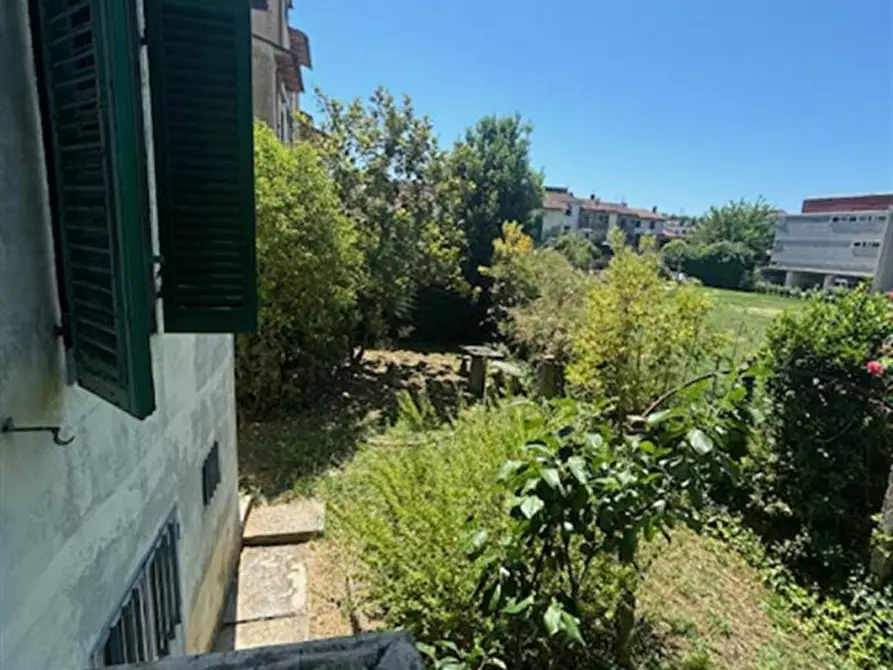 Immagine 28 di Villa in vendita  in centro a Terranuova Bracciolini