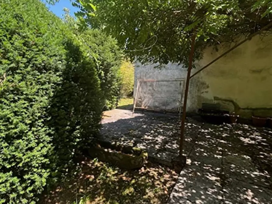 Immagine 32 di Villa in vendita  in centro a Terranuova Bracciolini