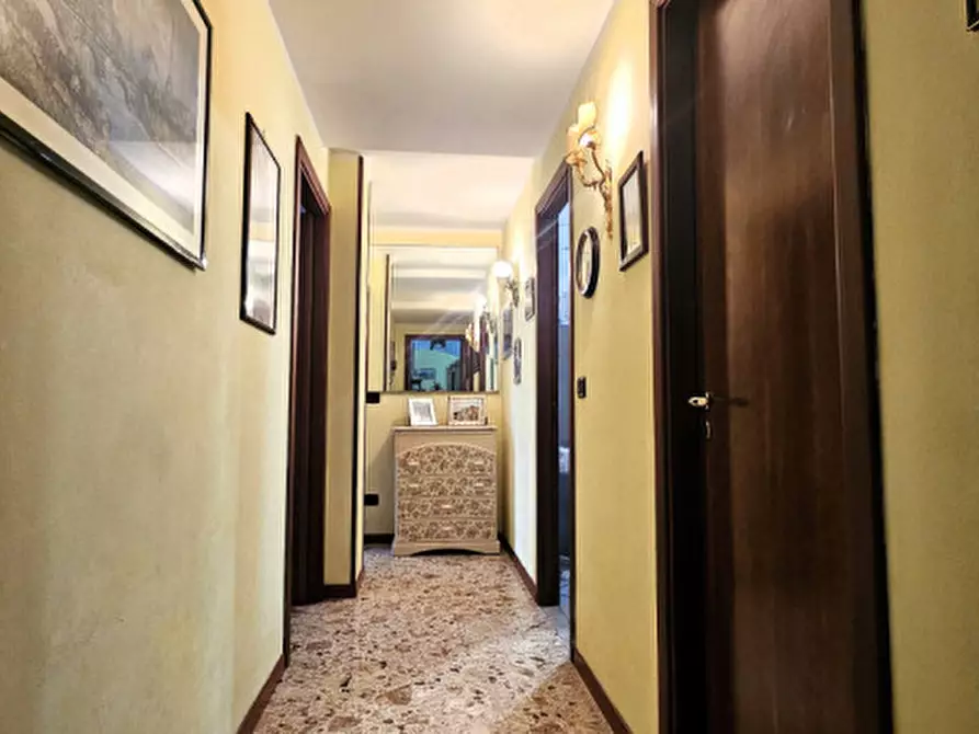 Immagine 23 di Appartamento in vendita  in Via Michele De Vio, 2 a Palermo