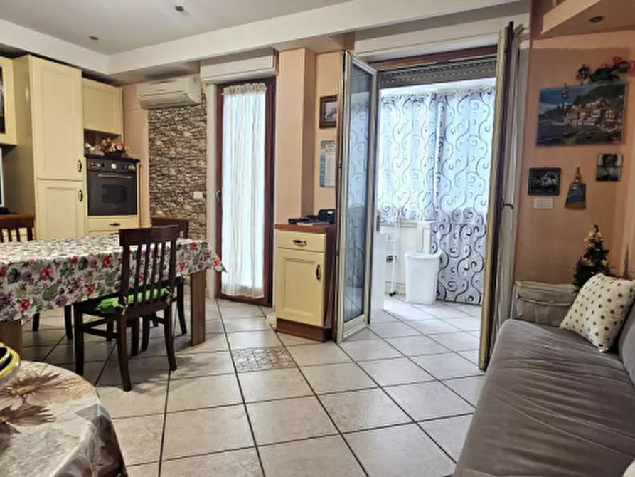 Immagine 25 di Appartamento in vendita  in Via Michele De Vio, 2 a Palermo