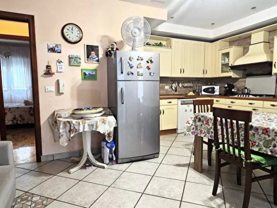 Immagine 26 di Appartamento in vendita  in Via Michele De Vio, 2 a Palermo