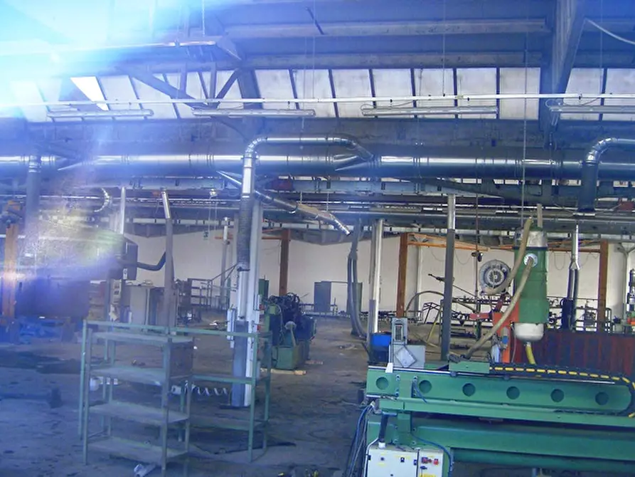 Immagine 6 di Capannone industriale in vendita  in Via Campiaro a Grizzana Morandi