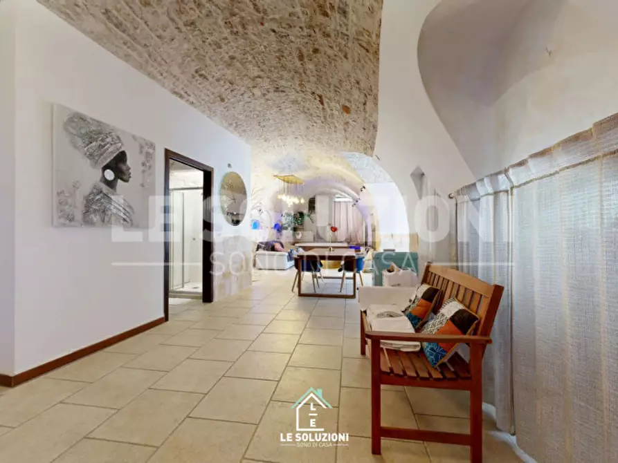 Immagine 5 di Appartamento in vendita  in Via Andrea Angiulli 22 a Castellana Grotte