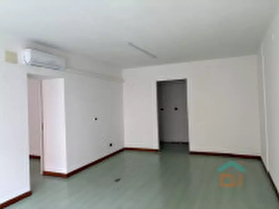 Immagine 2 di Negozio in vendita  in via Roma 43 a Cervignano Del Friuli