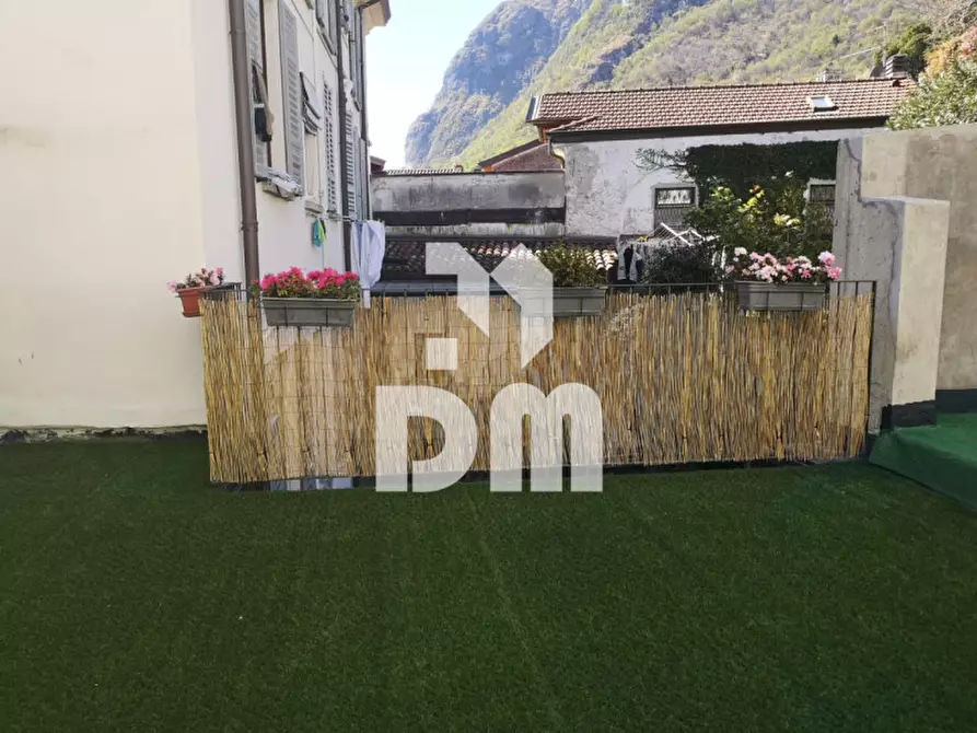 Immagine 2 di Appartamento in vendita  in Via Leone Leoni a Menaggio