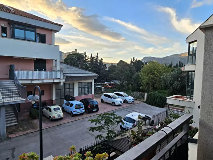 Immagine 1 di Villetta a schiera in vendita  in Viale Sandro Pertini, 710 a Palermo