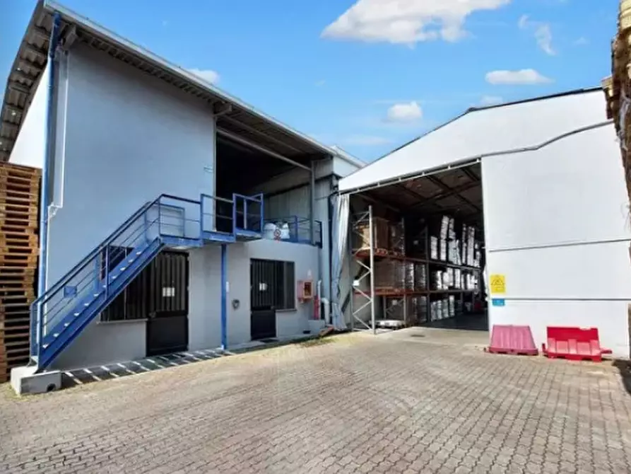 Immagine 2 di Capannone industriale in vendita  in Via dei Tigli, N. 5-7, Cremosano Cremona a Cremosano