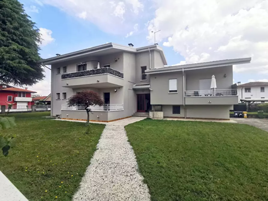 Immagine 21 di Casa trifamiliare in affitto  in Via Oberdan a Mestrino