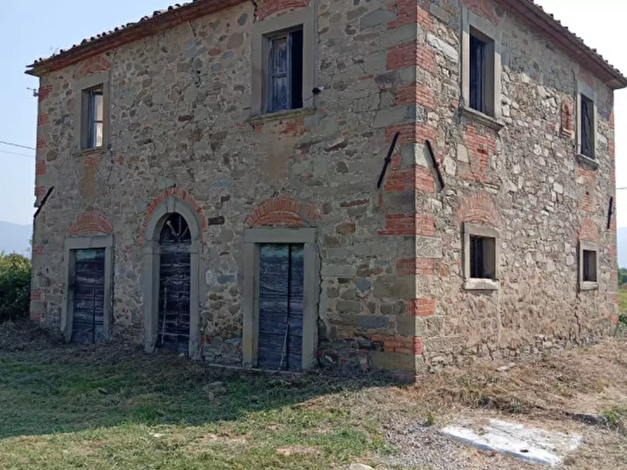 Immagine 1 di Rustico / casale in vendita  a Castiglion Fiorentino