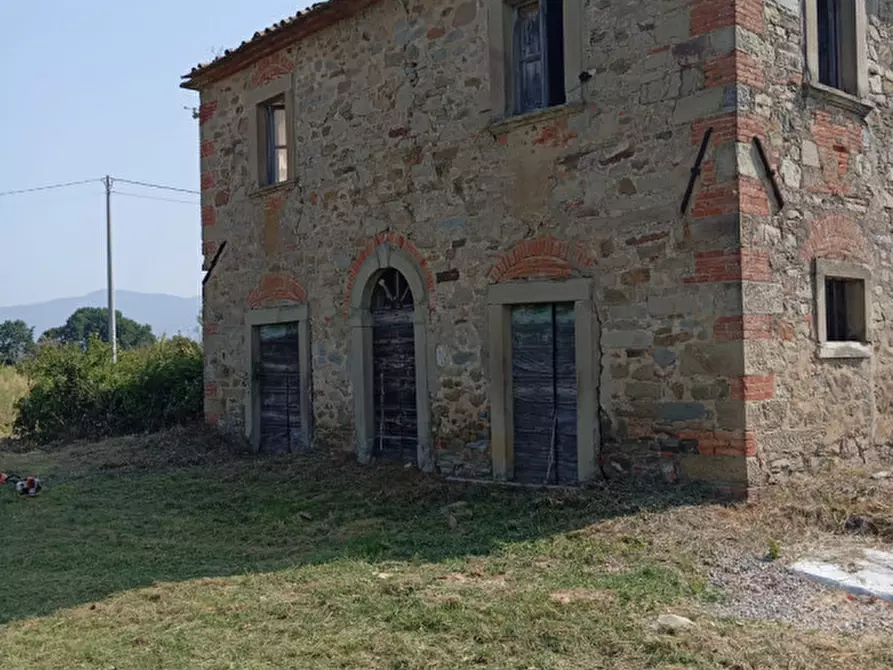 Immagine 4 di Rustico / casale in vendita  a Castiglion Fiorentino