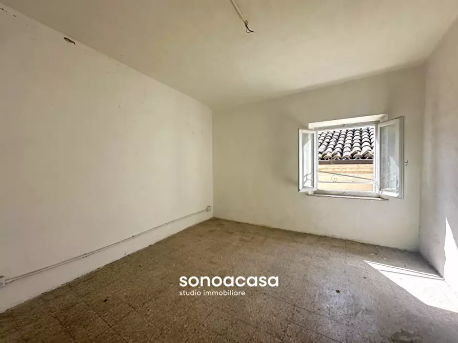 Immagine 5 di Casa indipendente in vendita  in Via Tomami a San Costanzo