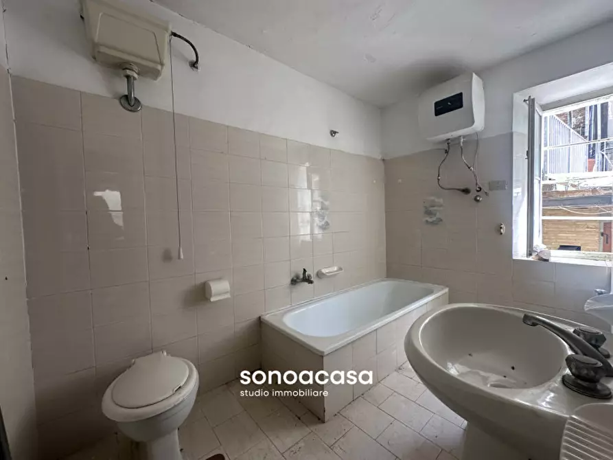 Immagine 18 di Casa indipendente in vendita  in Via Tomami a San Costanzo