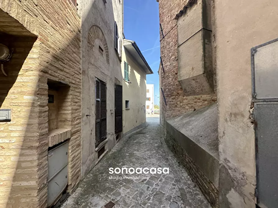 Immagine 30 di Casa indipendente in vendita  in Via Tomami a San Costanzo