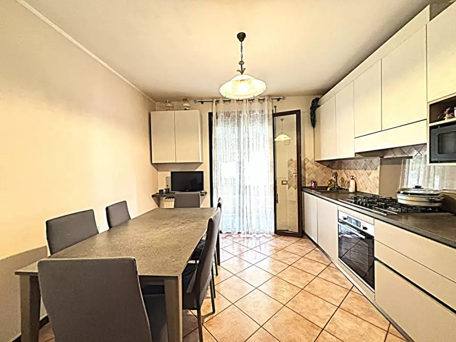 Immagine 5 di Appartamento in vendita  in via san benedetto 43 a Masera' Di Padova