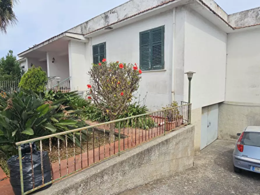 Immagine 1 di Villa in vendita  in Via Villa Cardillo, 13e a Palermo
