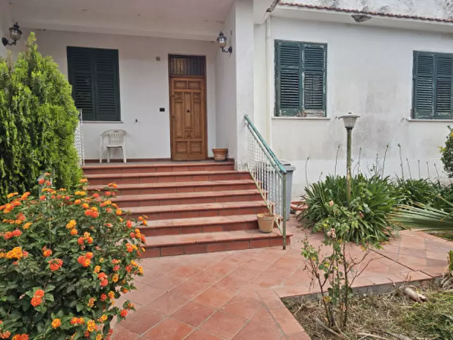 Immagine 2 di Villa in vendita  in Via Villa Cardillo, 13e a Palermo