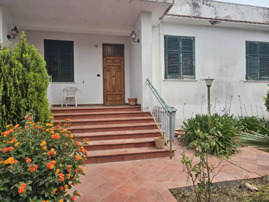 Immagine 3 di Villa in vendita  in Via Villa Cardillo, 13e a Palermo