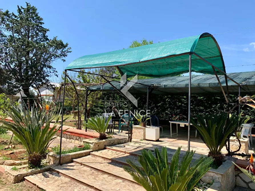 Immagine 13 di Villa in vendita  in contrada Pezza Le Monache a Villa Castelli