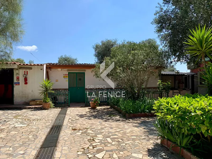 Immagine 21 di Villa in vendita  in contrada Pezza Le Monache a Villa Castelli
