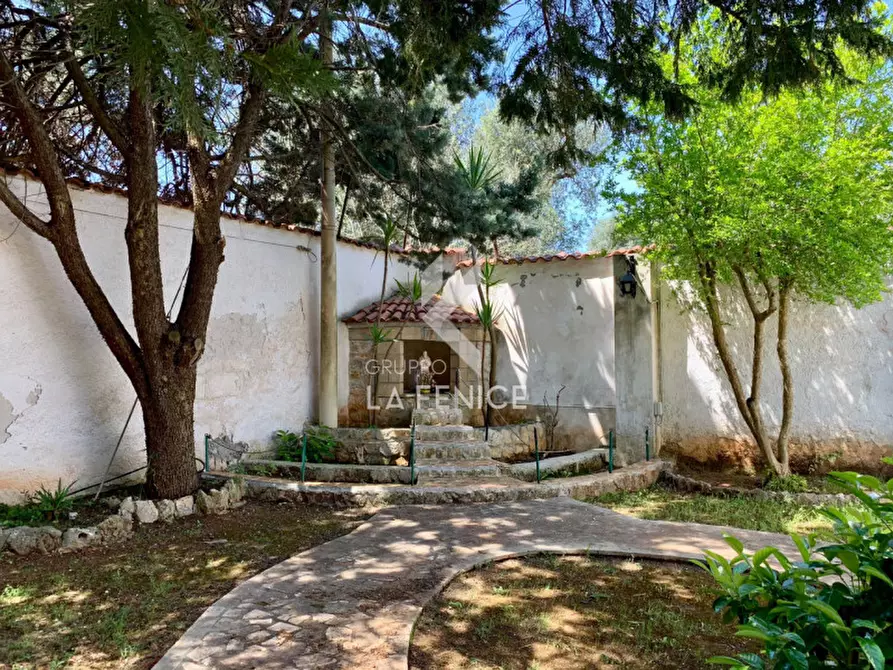 Immagine 35 di Villa in vendita  in contrada Pezza Le Monache a Villa Castelli