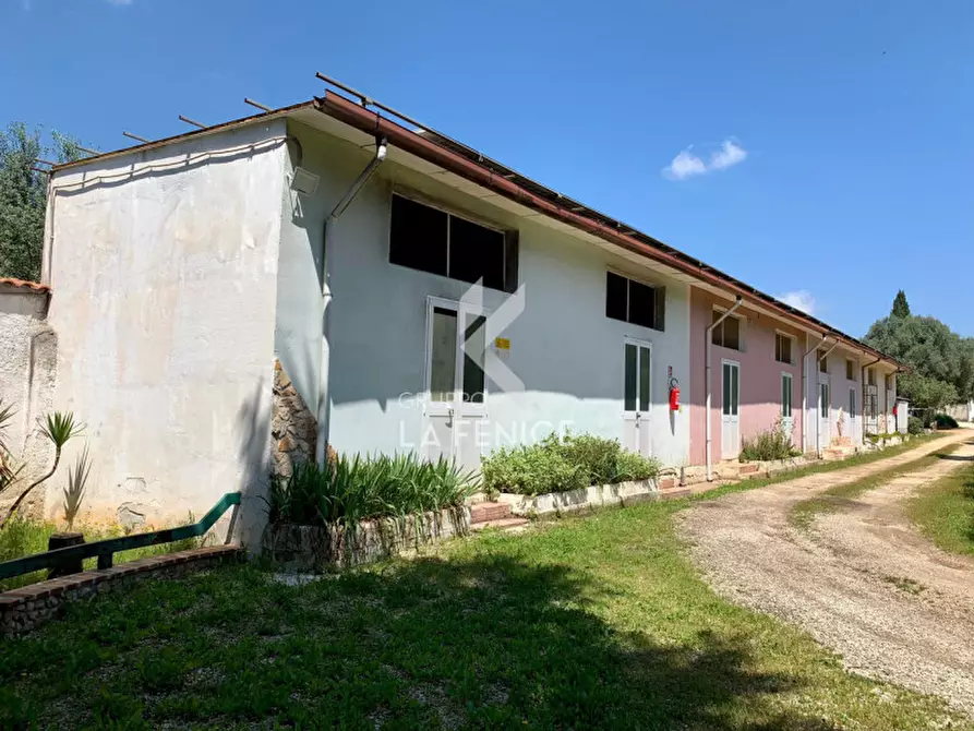 Immagine 36 di Villa in vendita  in contrada Pezza Le Monache a Villa Castelli