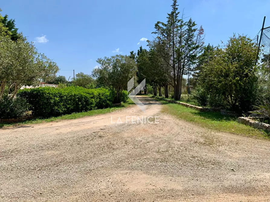 Immagine 37 di Villa in vendita  in contrada Pezza Le Monache a Villa Castelli