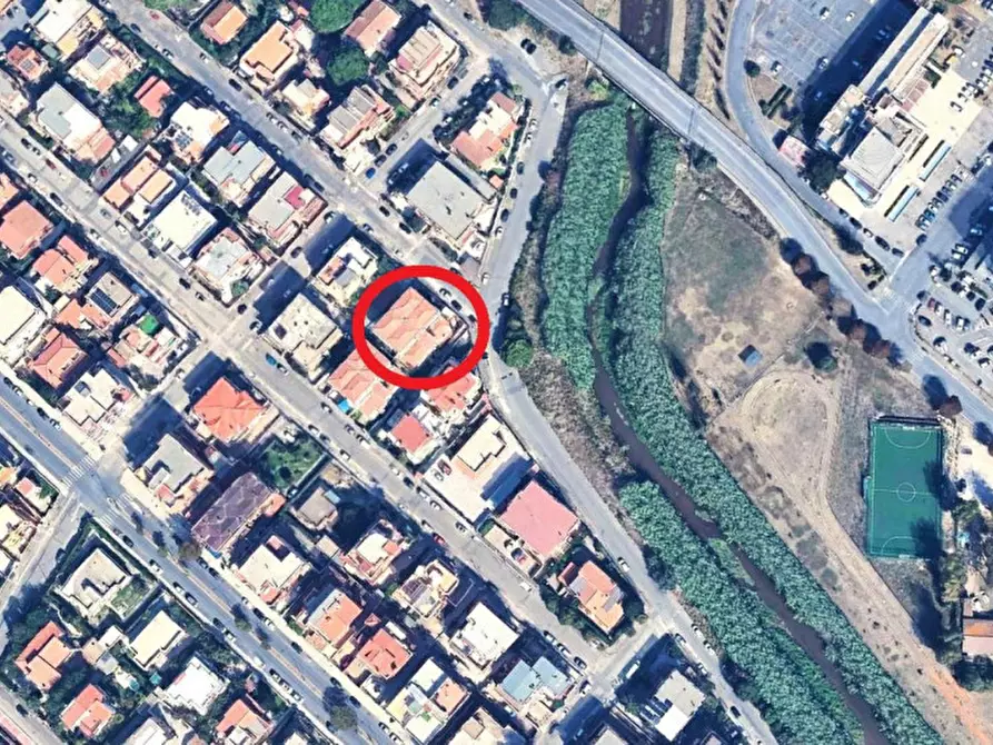 Immagine 3 di Cantina in vendita  in Via Torre Perla, 00055 Ladispoli RM, Italia a Ladispoli