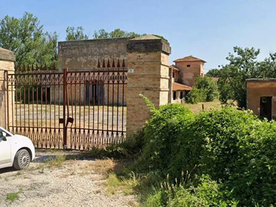 Immagine 10 di Capannone industriale in vendita  in Via Pian dei Molini, 06031 Bevagna PG, Italia a Bevagna