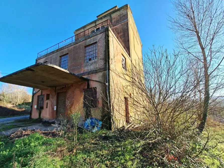 Immagine 2 di Capannone industriale in vendita  in Vocabolo Cappuccini, 06059 Todi PG, Italia a Todi