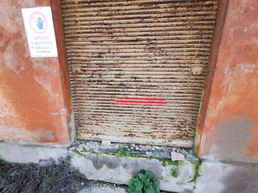 Immagine 8 di Capannone industriale in vendita  in Vocabolo Cappuccini, 06059 Todi PG, Italia a Todi