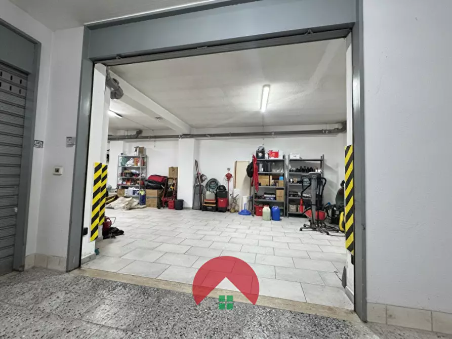 Immagine 49 di Attico in vendita  in via einaudi 40 a Matera