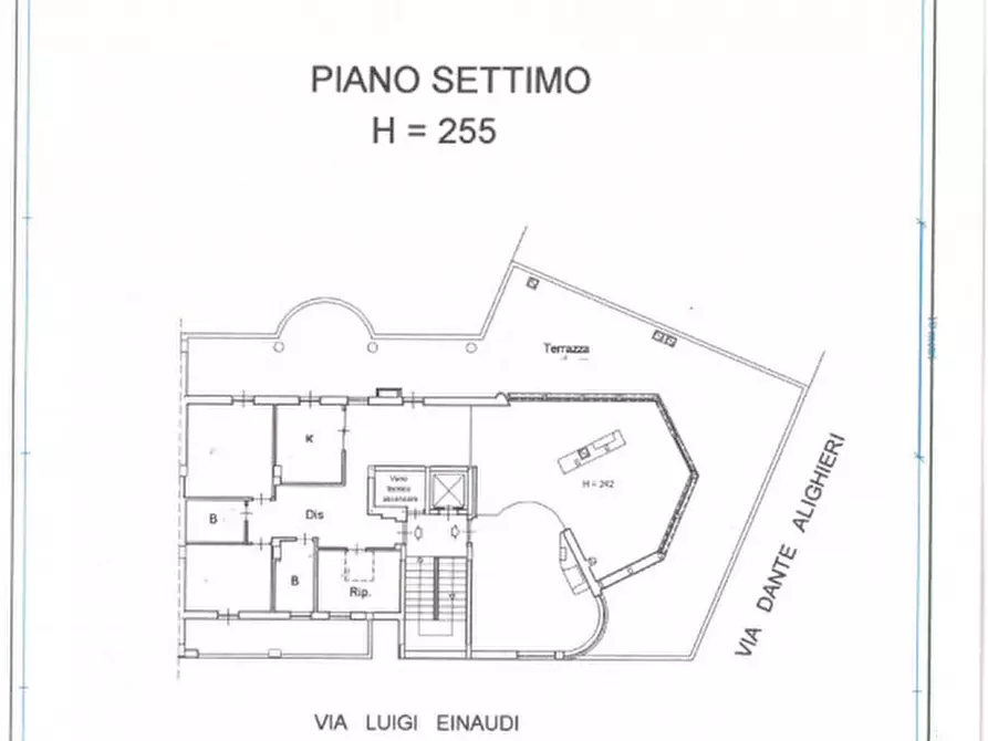 Immagine 53 di Attico in vendita  in via einaudi 40 a Matera