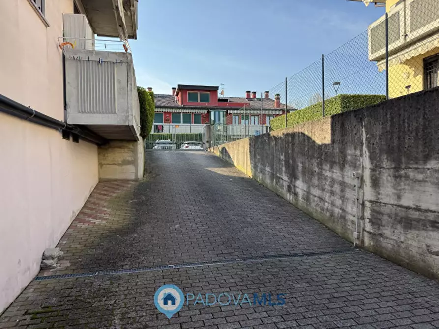 Immagine 25 di Appartamento in vendita  in Via San Pio X a Veggiano